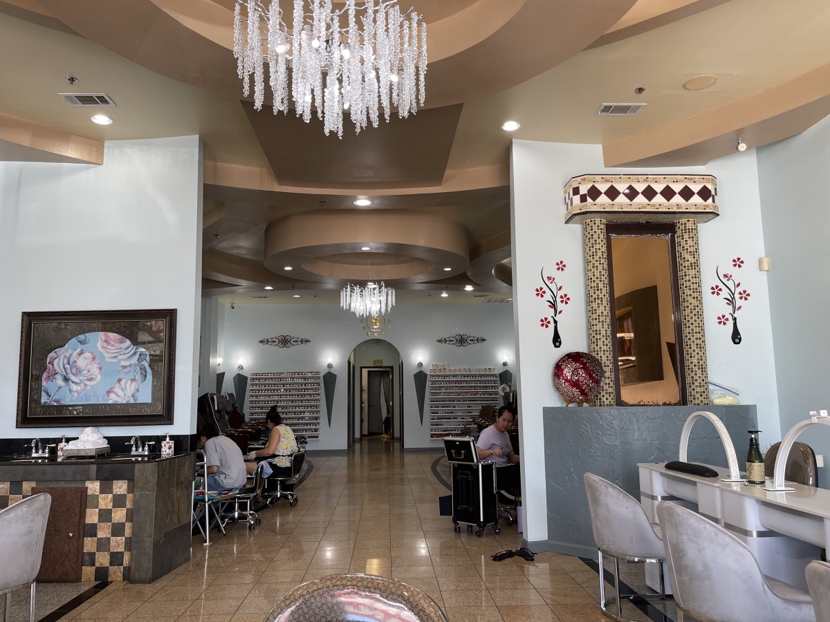 Cần Bán Tiệm Nail Gấp - Giá $55,000