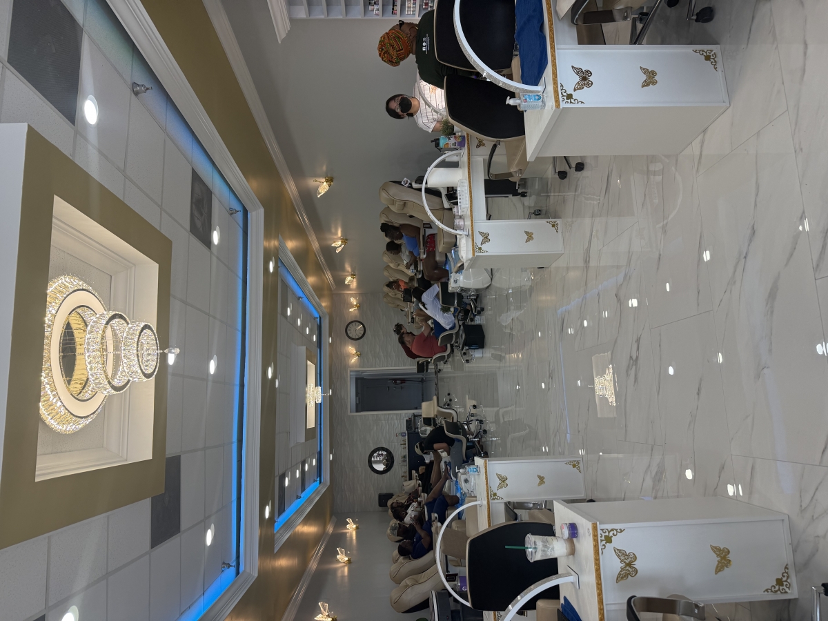 Cần Sang Tiệm Nail Tại Savannah, GA