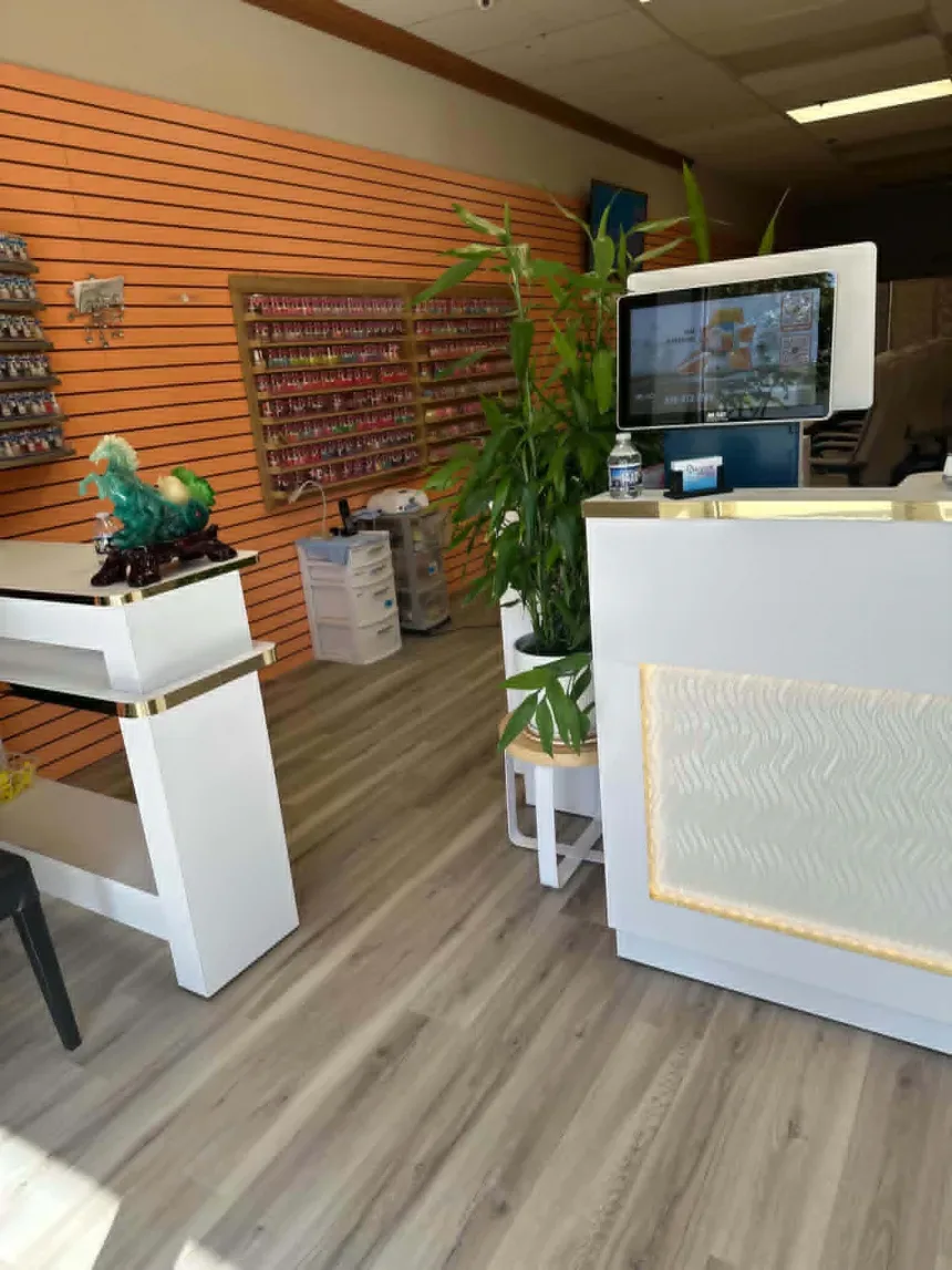 Cần Sang Tiệm Nail Ở Queenstown, Maryland