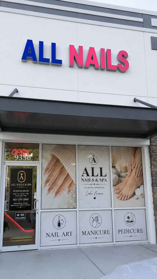 Sang Tiệm Nail Tại Orlando, Florida – 12 bàn