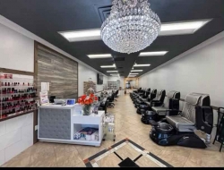 Cần Sang Tiệm Nail Ở Alpharetta, Georgia – 7 bàn, 9 ghế