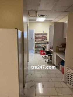 Cần Sang Tiệm Nail Ở Elkins, West Virginia – 10 bàn, 10 ghế