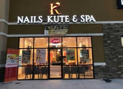 Cần Sang Tiệm Nail Ở Fleming Island, Florida – 8 bàn, 10 ghế