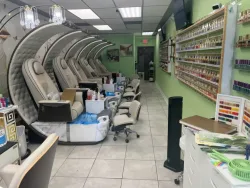 Sang Tiệm Nail Khu Jacksonville Beach, Florida