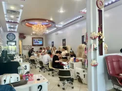 Sang Tiệm Nail Khu Warner Robins, Georgia