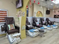 Sang Tiệm Nail Tại Mansfield, Texas – 6 bàn