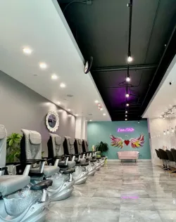 Sang Tiệm Nail Tại Saint Petersburg, Florida – Giá $250,000