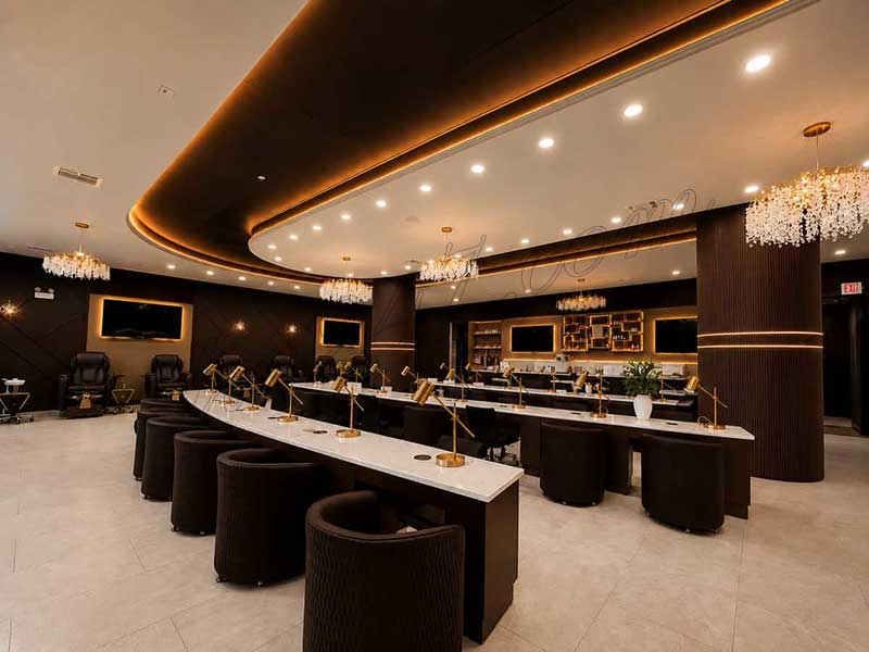 Tiệm Đông Khách Cần Thợ Nails Có Kinh Nghiệm Ở Illinois