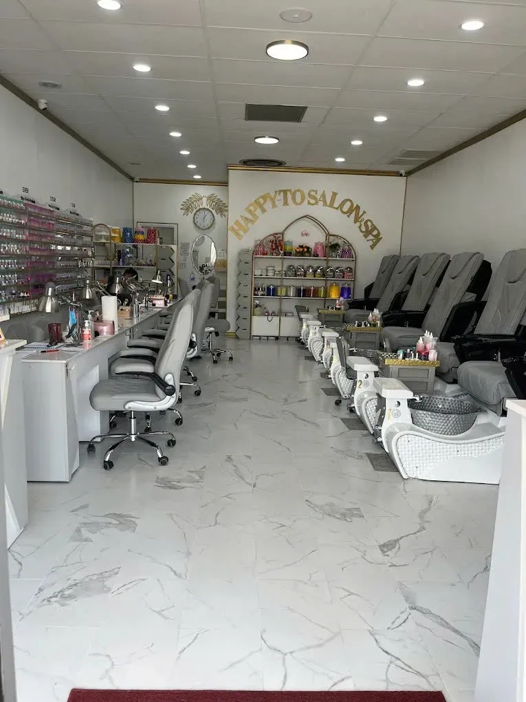 Tiệm Nail Cần Sang Tại Columbus, Indiana – Giá $89k