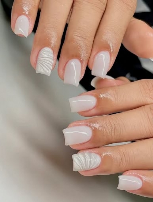 Tuyển Thợ Nail Ở Opelika, Alabama – Tay chân nước